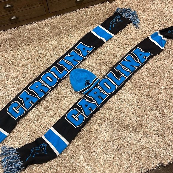 Carolina Panthers Scarves and Beanie - Picture 1 of 9